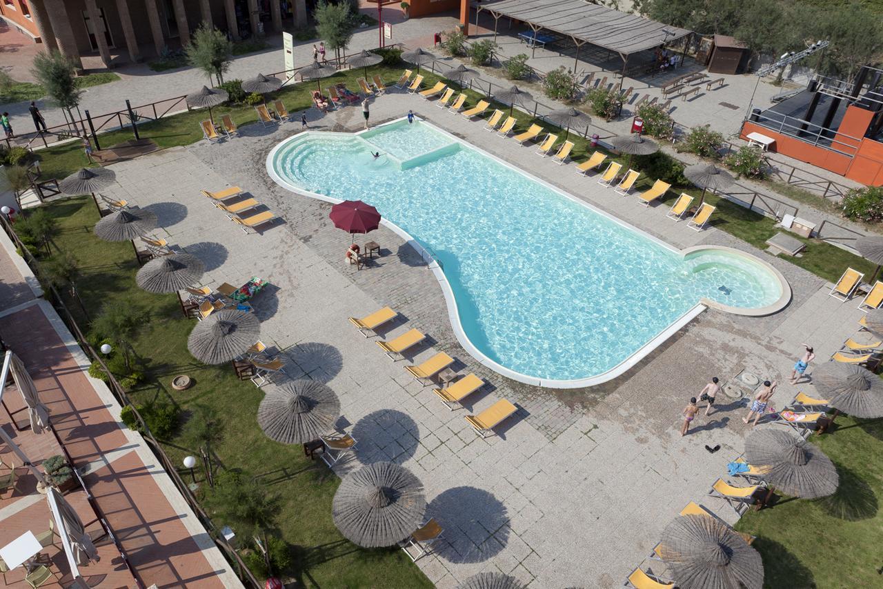 Toscana Sport Resort Calambrone Eksteriør bilde